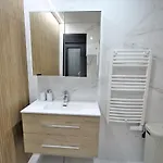 Luxury וילה טורבייחה